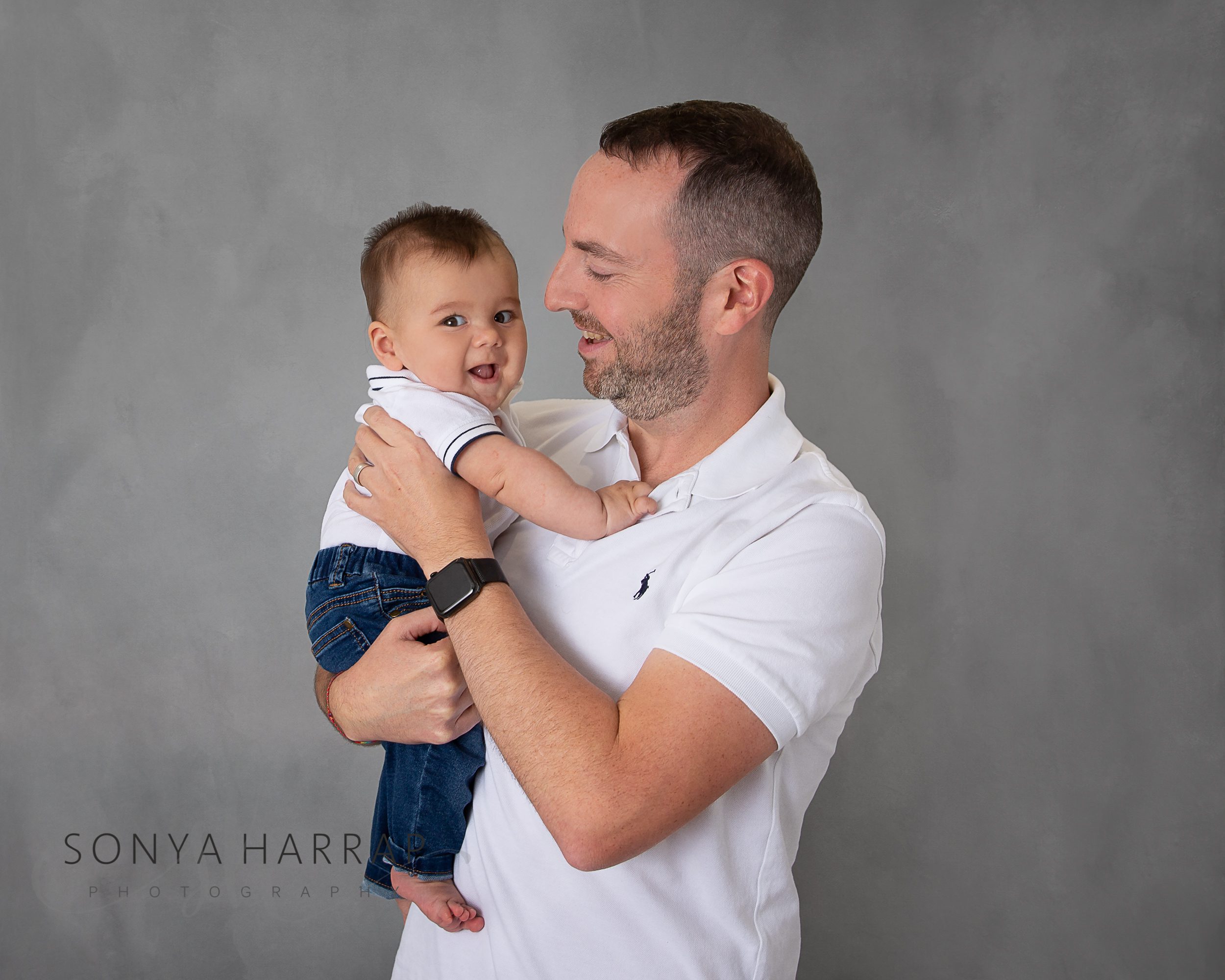 Family photography by Sonya Harrap Hertfordshire photographer Welwyn garden city --25