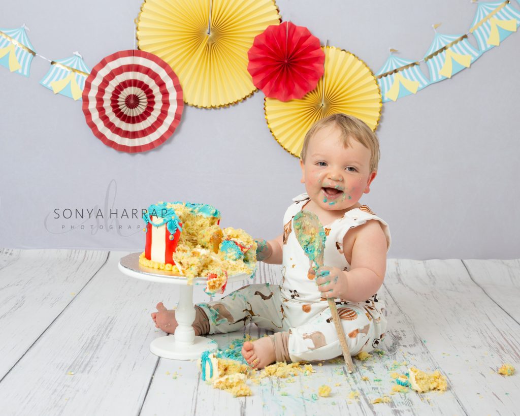 circus theme boys Cake smash photoshoot by Sonya Harrap photography Hertfordshire St Albans Welwyn garden city-25