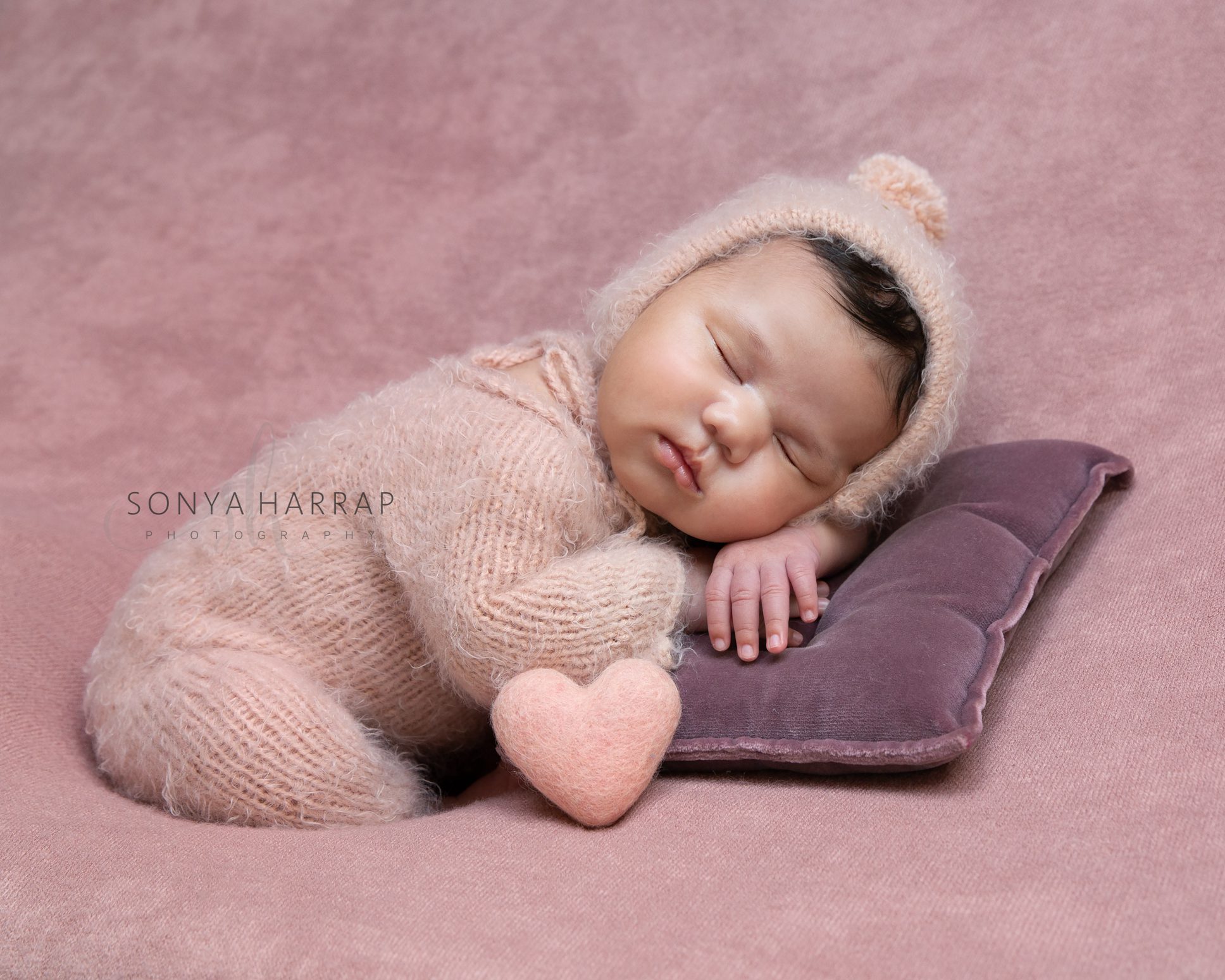 Sonya Harrap Newborn Photography Hertfordshire--10