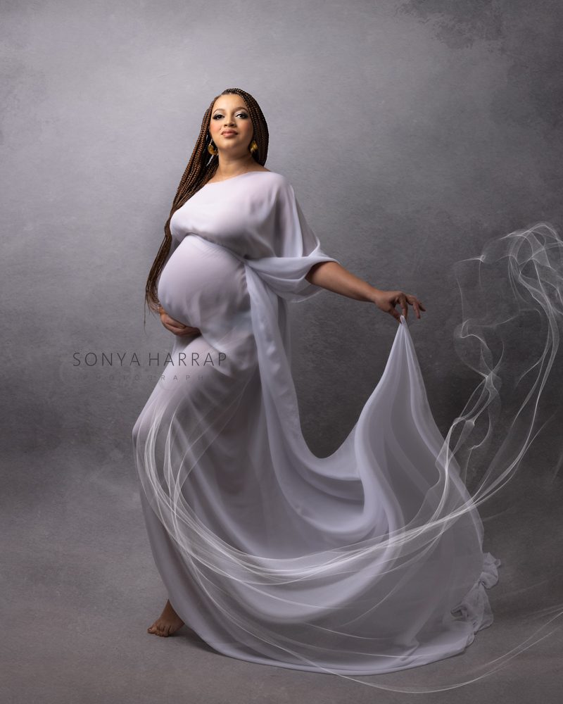 modest maternity photographs