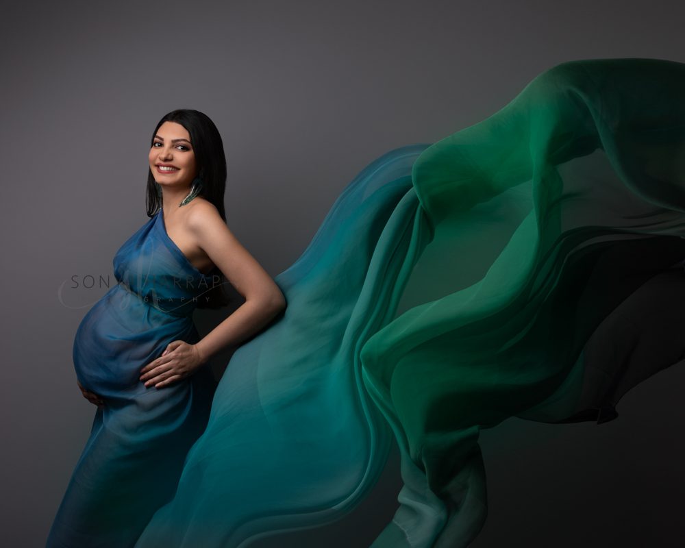 modest maternity photos by Sonya Harrap Photography Hertfordshire UK