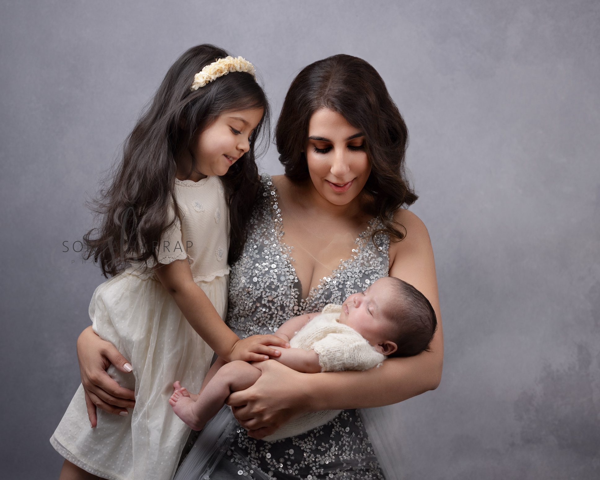 family newborn photo