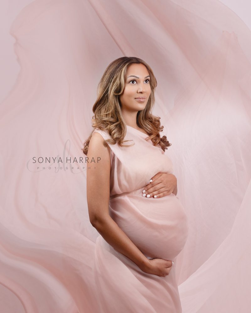 Maternity photoshoot - by Sonya Harrap north London Hertfordshire, st albans, welwyn garden bishops stortford