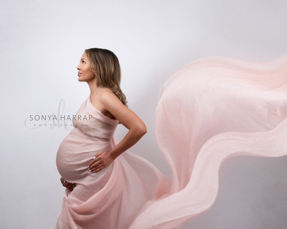 Maternity photoshoot - by Sonya Harrap north London Hertfordshire, st albans, welwyn garden bishops stortford