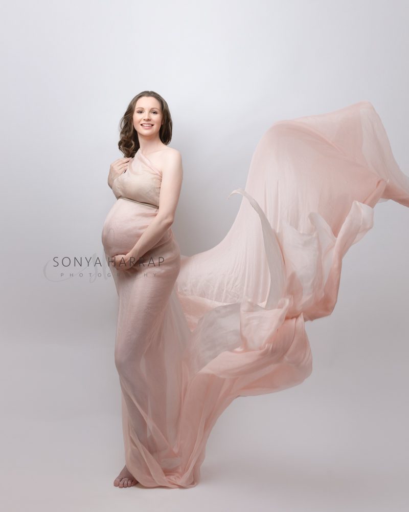 Maternity photoshoot - by Sonya Harrap north London Hertfordshire, st albans, welwyn garden bishops stortford
