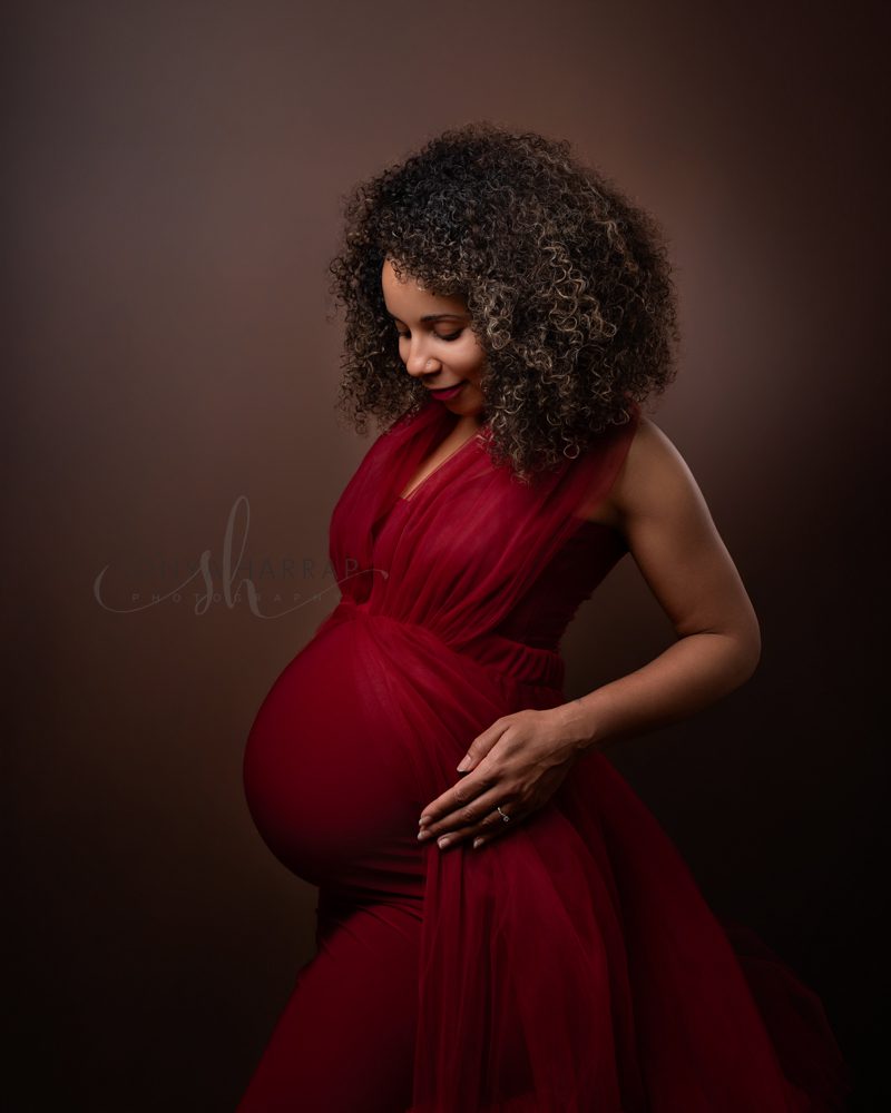 Nodest no skin Maternity Pregnancy photoshoot by Sonya Harrap Hertfirdshire wealth garden St Albans watford