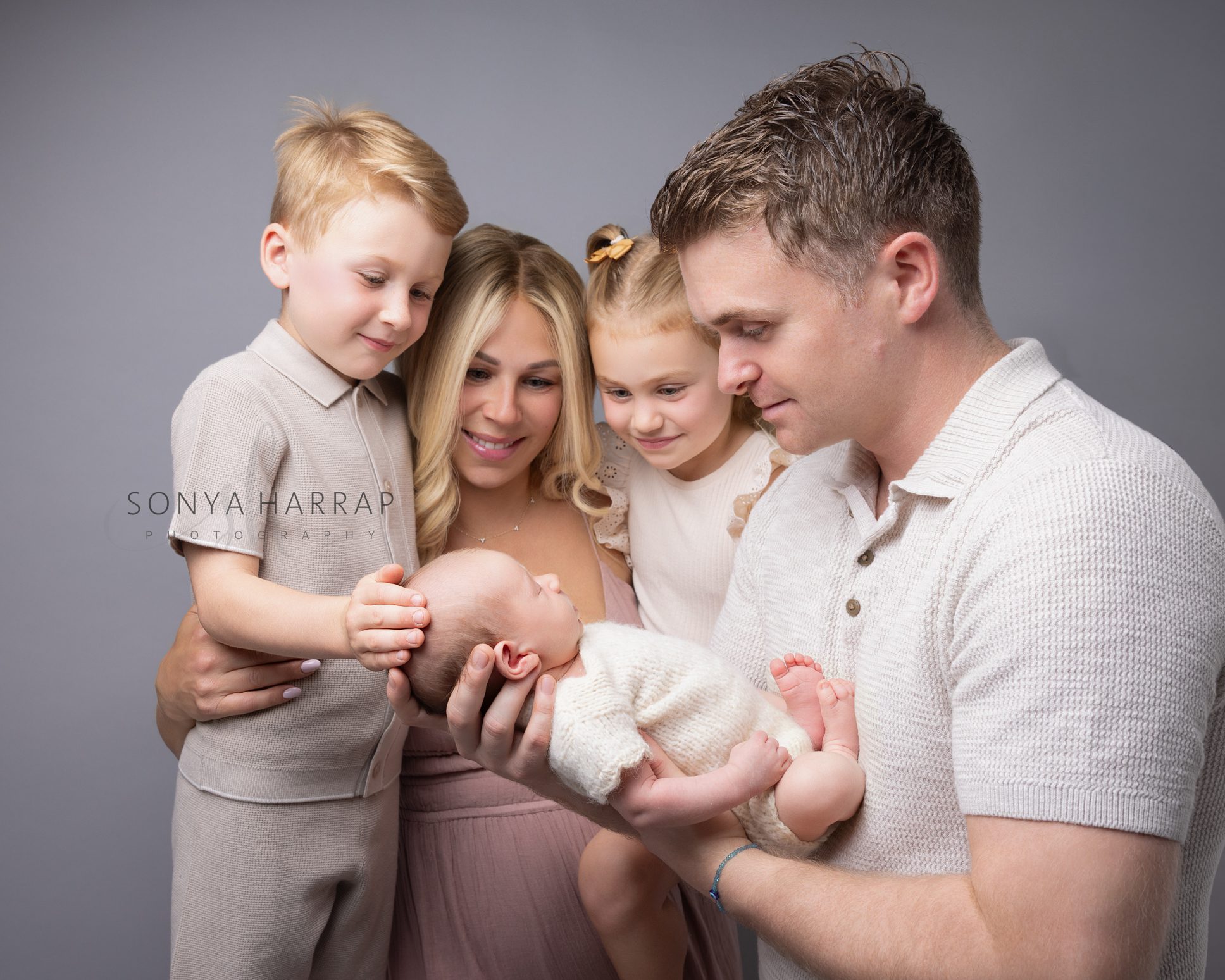 Welwyn garden city, St Albans, Potter Bar Newborn Photographer