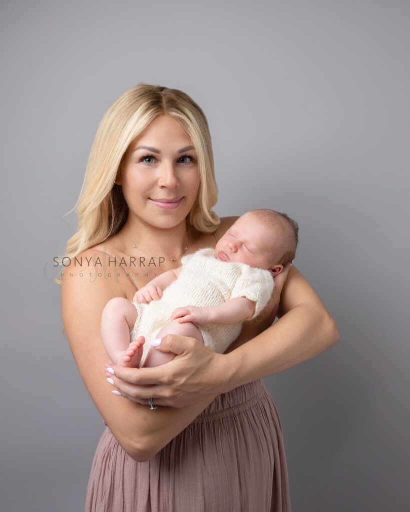 Welwyn garden city, St Albans, Potter Bar Newborn Photographer