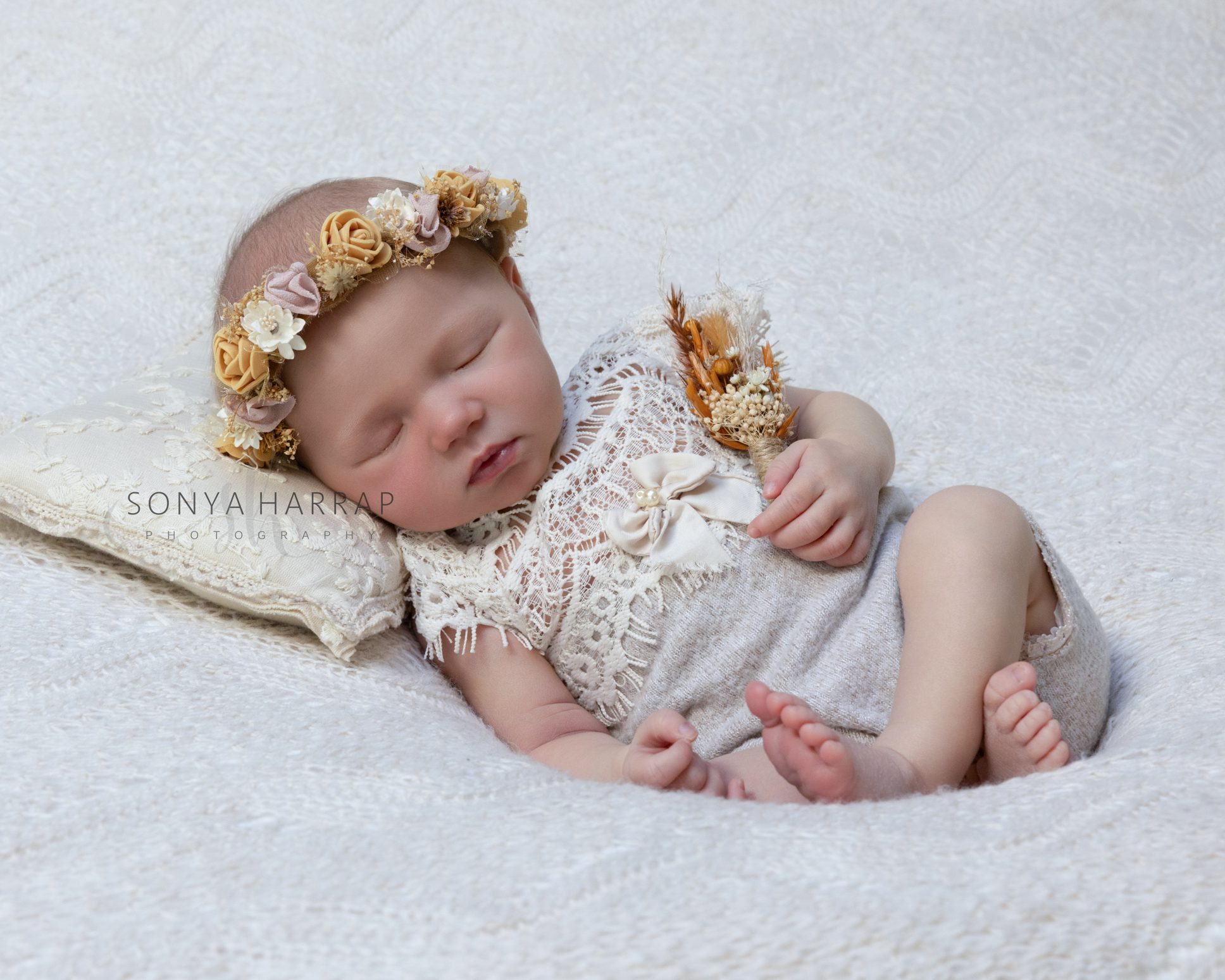 Welwyn garden city, St Albans, Potter Bar Newborn Photographer